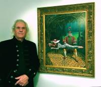 Phil Lanzon con el arte de tapa de Michael Cheval